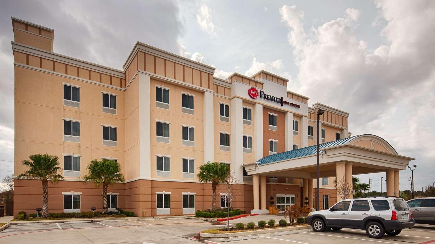 Best Western Premier Ashton Suites - Willowbrook Houston Bagian luar foto