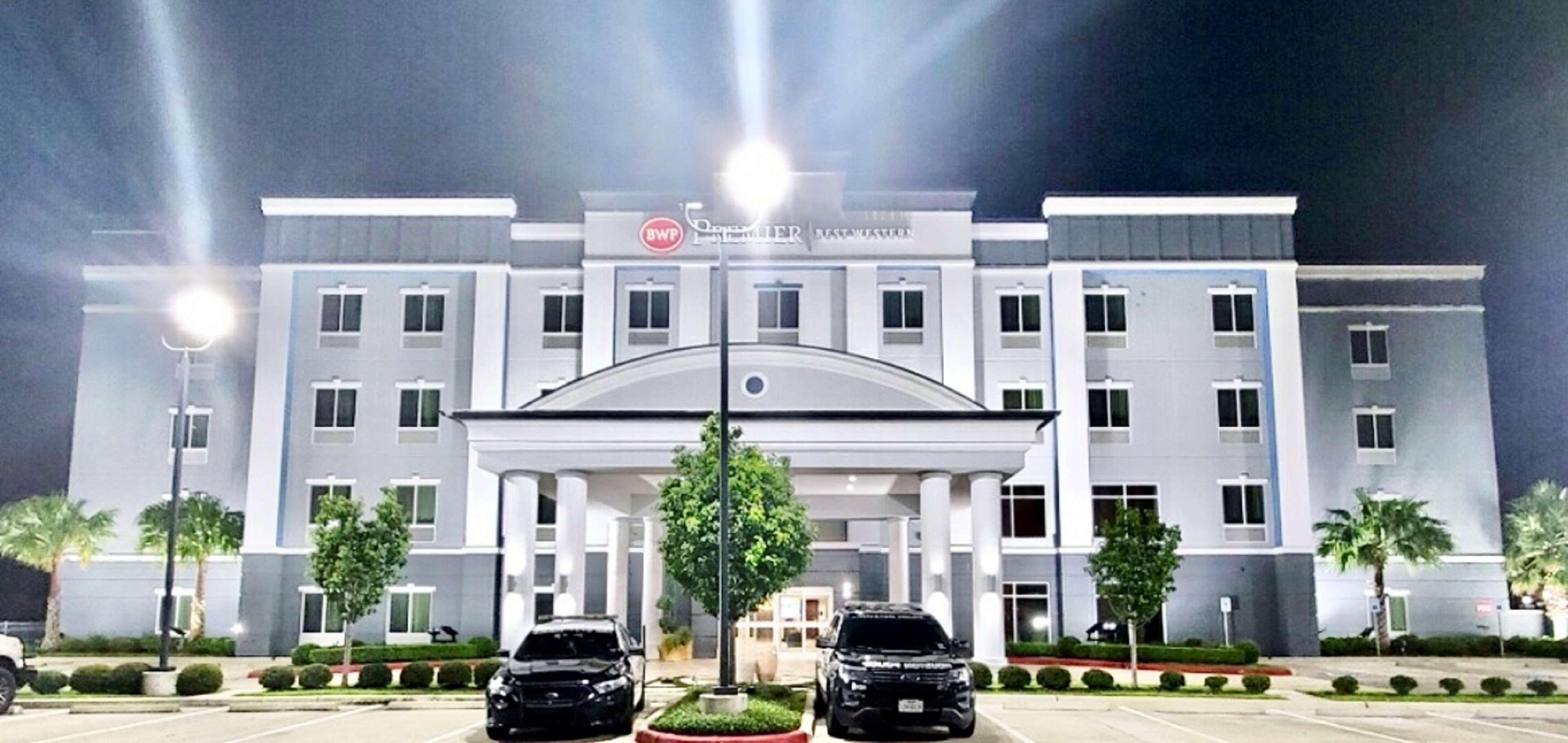Best Western Premier Ashton Suites - Willowbrook Houston Bagian luar foto